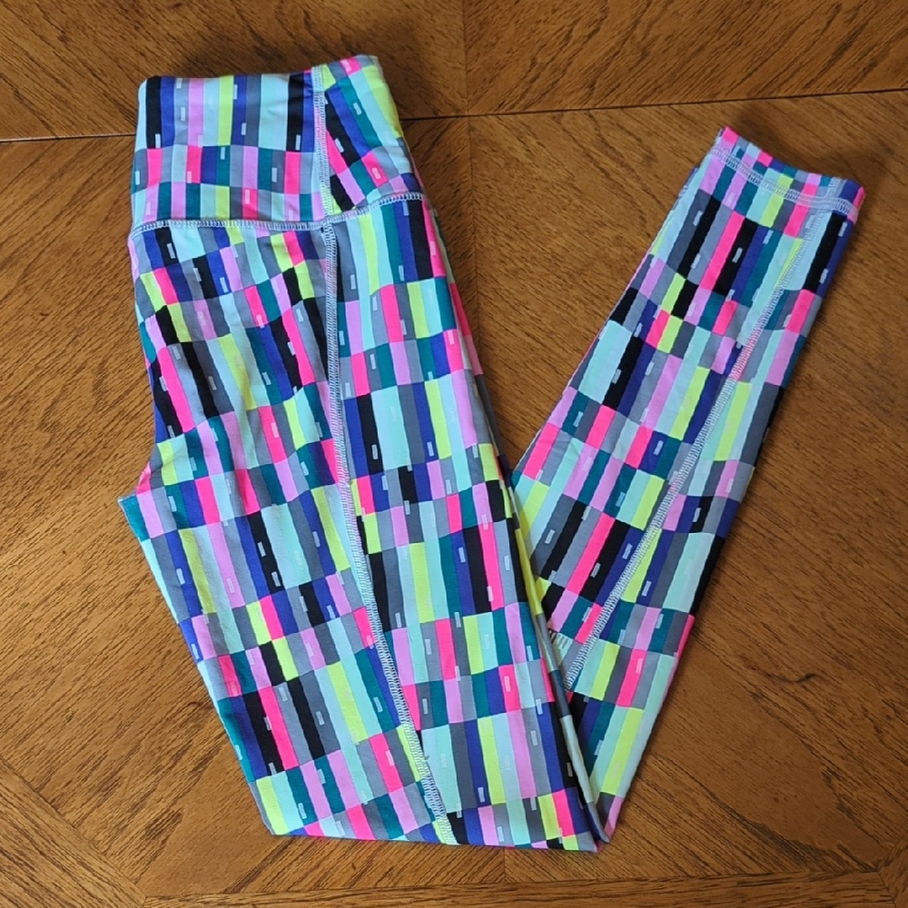 Victoria's Secret Sport Knockout Vibrant Multi-Color Geometric Block Leggings